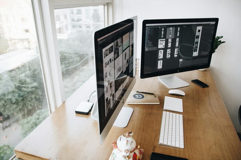 Desk Setup Tips for Focus and Comfort